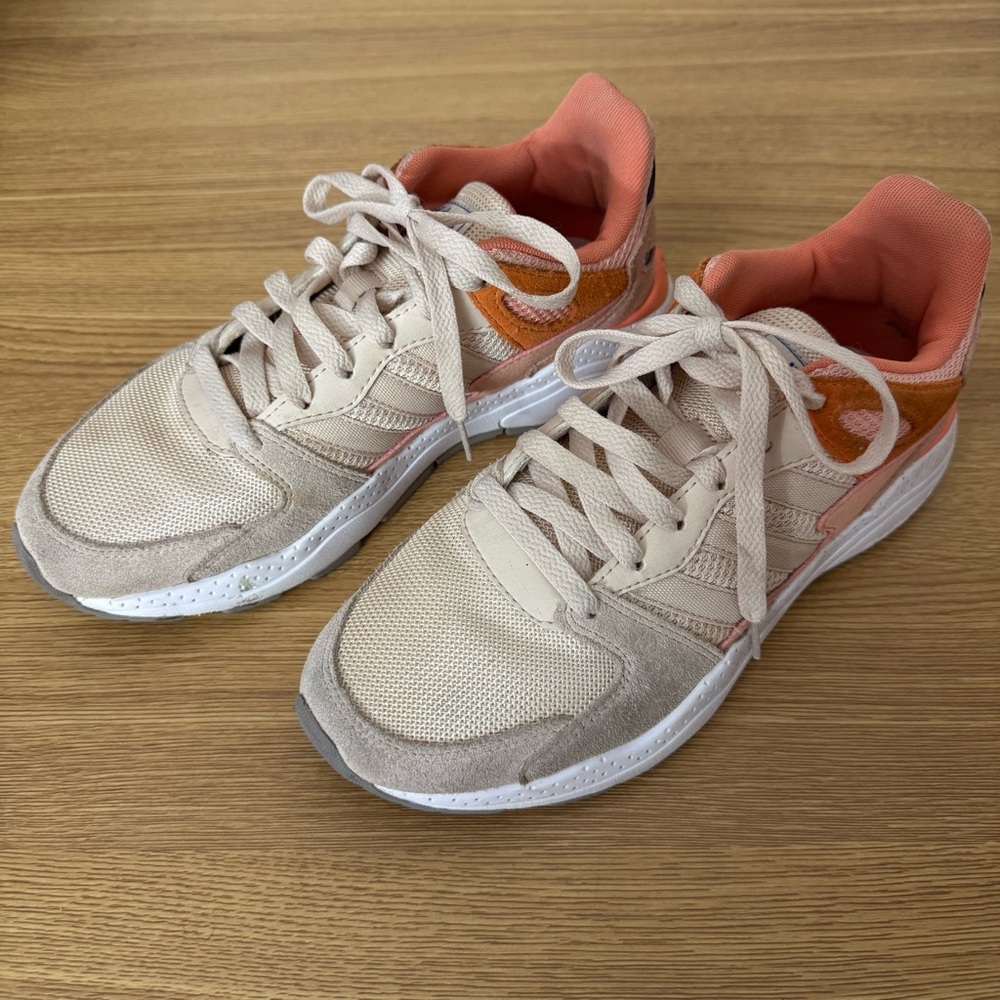 Adidas Cloudfoam Crazy Chaos Peach/Pink and Beige Sneakers Tennis Shoes Size 7.5 - Picture 2 of 8
